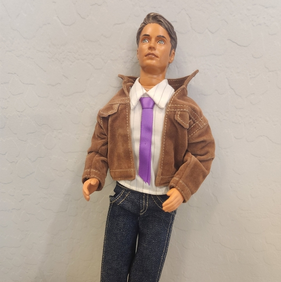 ALREADY SOLD Vintage 90210 Brenda and Brandon Walsh Barbies - Picture 6 of 7